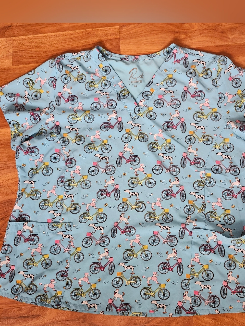 Prints By Maevn Nurse Medical Scrub Top Dog Cats Bike Exhibitions Fun Print 2XL